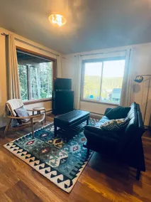 Entire rental unit Beautiful 1 bedroom with a view - Image 2