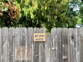 Studio suite. Convenient & Private! - Image 2