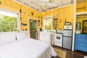Lameshur Cottage's Guest House - Image 5