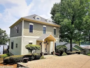 Lake-Front Living - Amazing Views w/Private Dock - Image 2