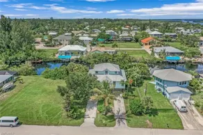 Beautiful waterfront Key West style home with a pool - Image 5