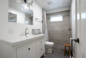2 Bed/2 Bath Near Public Transport Oakland - Image 5
