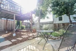 2 Bed/2 Bath Near Public Transport Oakland - Image 3