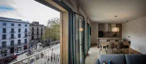 3 bedroom apartment (R3) on the Rambla in Figueres - Image 2
