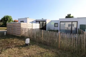 Maison Lunette (tiny house with parking) - Image 3