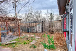 Sweet cottage in the heart of Old Town Longmont - Image 2