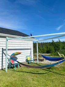 Cozy 2 Bedroom Getaway - Image 3