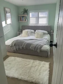 Modern Luxe Maisonette Near Station With Free Parking - Image 3