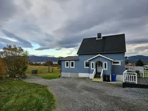 Cozy house with garden in Herøy on Sunnmøre. - Image 2