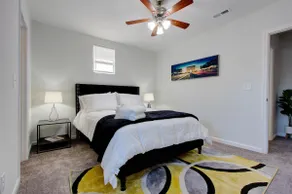 Cozy Quiet 2BR near Dntwn Beaches Airport-Sleeps 4 - Image 3