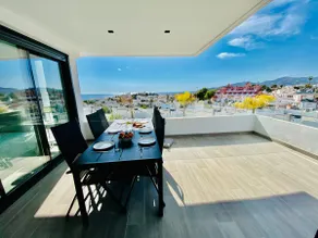 Royal Palm 22 Luxurious 3 Bedroom Penthouse - Image 2