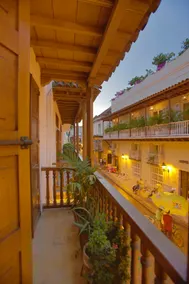 5 Bedroom Old City Luxury House - Image 2