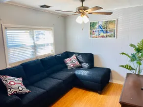 Lovely Seaside Park Getaway - Walk to Beach & Bay - Parking, Patio, BBQ - Image 4