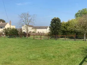 Spacious house with hot tub on working farm - Image 3