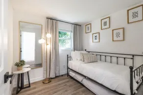 East Delray BEACH/Atlantic Ave/ family - Image 4