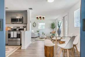 East Delray BEACH/Atlantic Ave/ family - Image 2