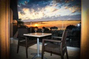 Seaside Luxury Apartments Kremasti - Image 2