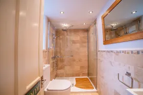 Waterman's Cottage - Image 4