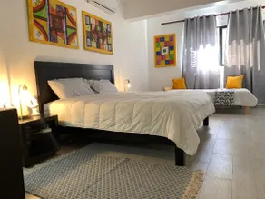 Chic and comfortable condo across from the beach - Image 5