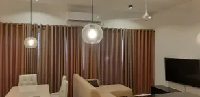 Lovely 3-bedroom apartment with pool - Image 4