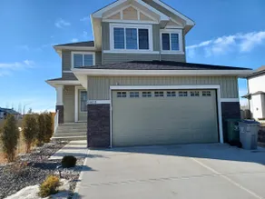 New stylish & homely 2 bdrm suite-10min to Airport - Image 3