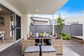 'Harbour Escape' A Pristine Beachside Lifestyle - Image 2