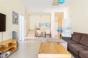 Yuli's house - loving family accommodation in the wild Western Galilee. - Image 2