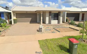 Three-bedroom holiday home + Carpark - Image 3