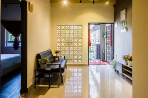 Explore 4BR Gardenhouse Retreats (Free Parking) - Image 3