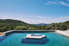 Contemporary designer house in Luberon for 6 people - Image 4