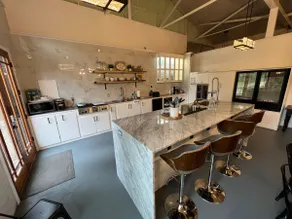 Stunning 3-bedroom Barndo in forest setting - Image 3