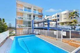 Water views in the heart of Port Macquarie - Image 4