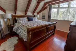 Mountain Escape w/ AC Near Village w/ Private Lake Trail Access, Deck & BBQ - Image 3