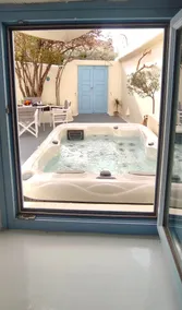 Assyrtiko by A Terre Cave Villas - Image 4