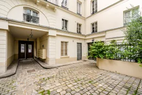 Beautiful duplex Canal St Martin / Paris Villette - Image 2