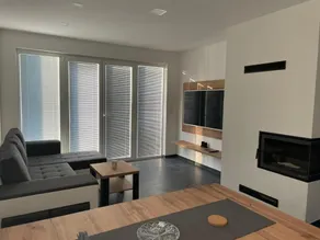 Cheerful villa with pool - Image 2
