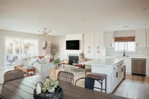 4-Bed Home 15 min to DT with amazing cliff views! - Image 2
