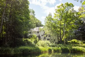 Home in the Heart of Dorset Village - Image 5