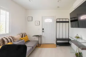 Spacious & clean 1-BDRM place with many amenities - Image 2