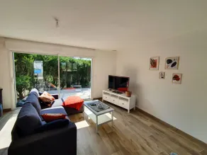 The Echo House - Image 4