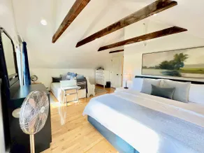 Downtown Harbourview Flat w/Private Rooftop Patio - Image 2