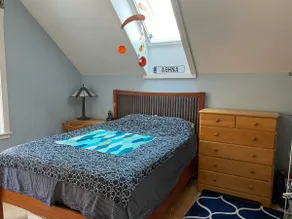 Bright, open, in-town 3-bedroom - Image 3