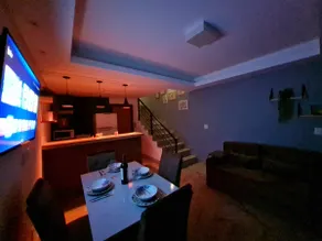 Modern house plus cozy with parking - Image 2