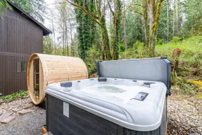 3BR Spa cabin one with nature - Image 3