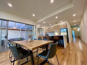 5 Star- Luxurious West Beach holiday home with pool - 100 mtrs from the Beach!  - Image 5