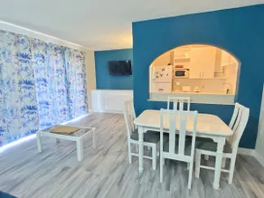 1 Bed Apartment/Condo - Image 4