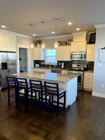 Cozy NWA Craftsman in Uptown Rogers - Image 3