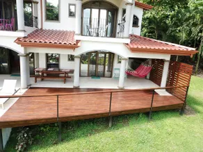 4 Bedroom, Walk to beach, Infinity Pool, Fast WIFI - Image 5
