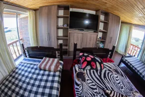 House+Kitchen+Tv+Work Area+WiFi+Laundry @BosigaSur - Image 5