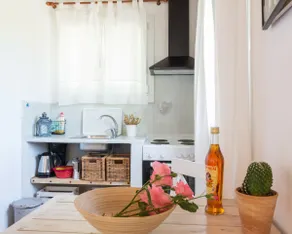 Plaka Cottage house - Image 3